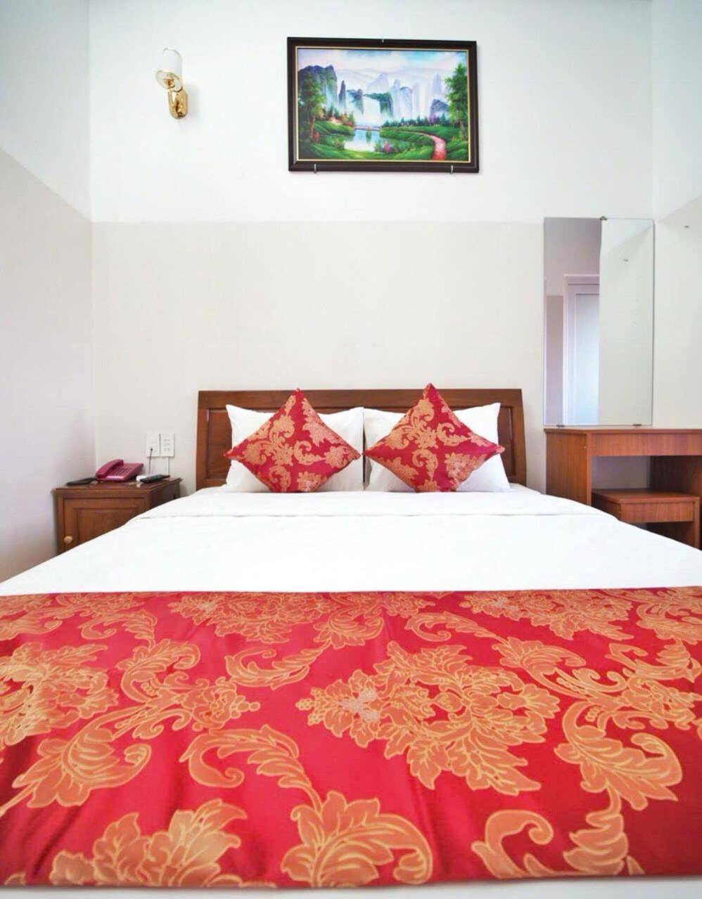 Khach San My Ngoc Hotell Buon Ma Thuot Eksteriør bilde
