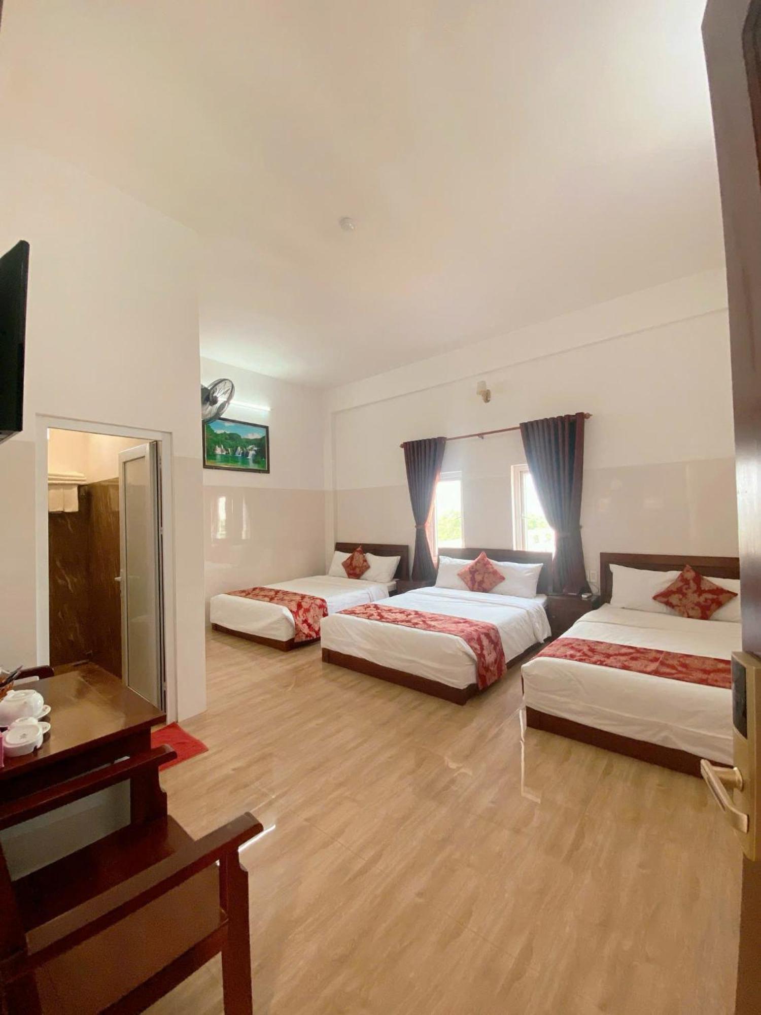 Khach San My Ngoc Hotell Buon Ma Thuot Eksteriør bilde